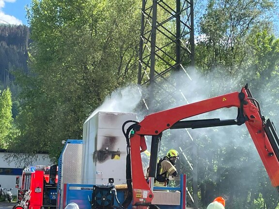 220510_Brand_Ladegut_LKW002.jpg  