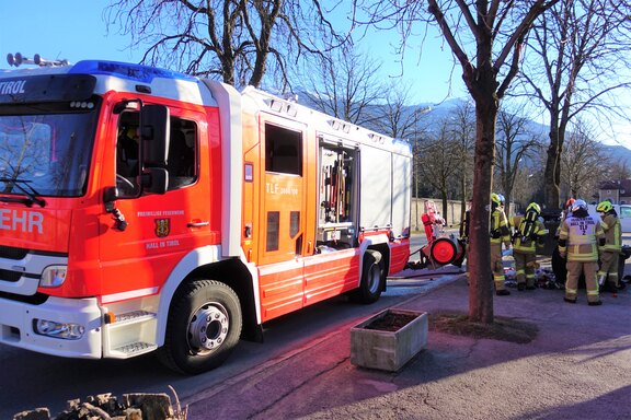210228_Brand_Friedhof001.jpg  