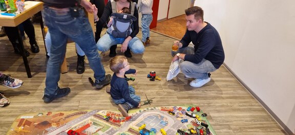 2-min.jpg  