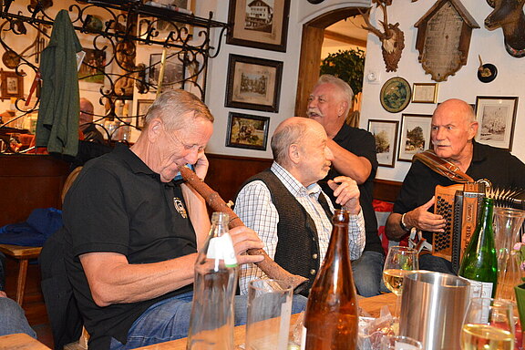 231006_38._Seniorenhoahgascht_sh38_00065_web.jpg  