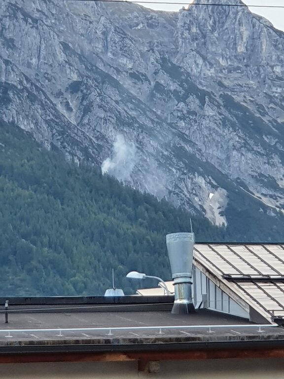 210623_Waldbrand_Absam0001.jpg  