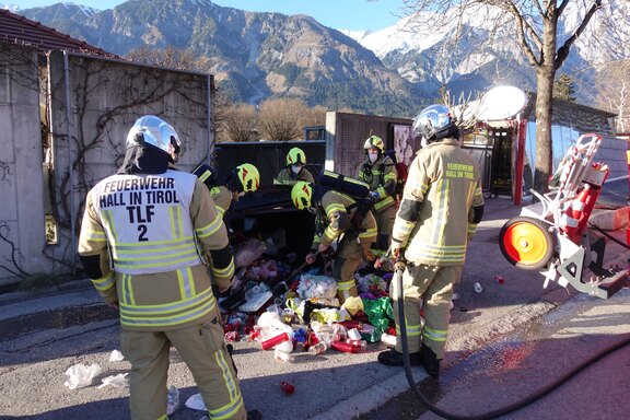 210228_Brand_Friedhof004.jpg  