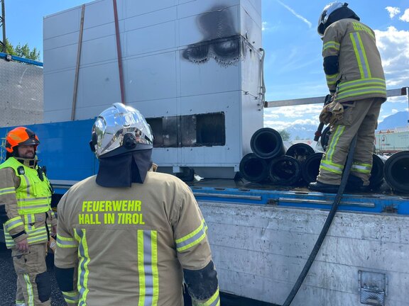 220510_Brand_Ladegut_LKW007.jpg  