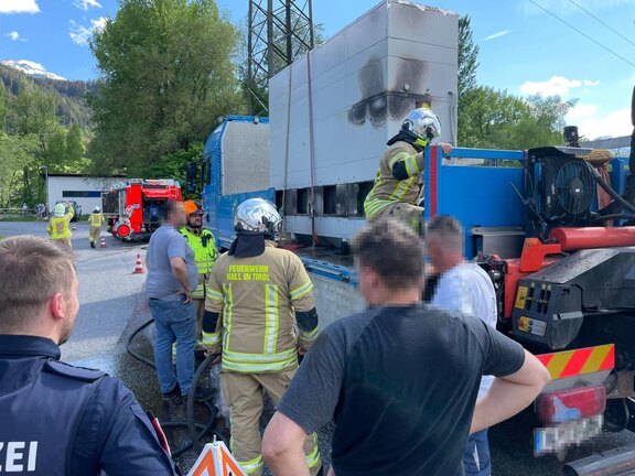 220510_Brand_Ladegut_LKW006.jpg  